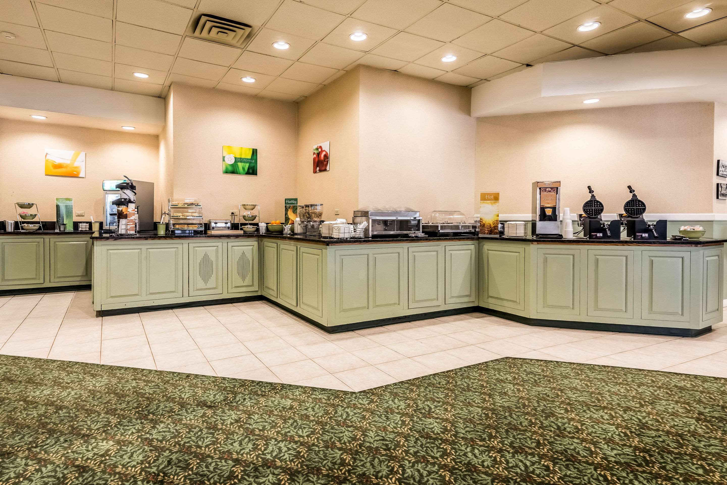 Quality Inn Near Finger Lakes and Seneca Falls