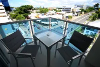 Jephson Hotel & Apartments Hotels in Taringa