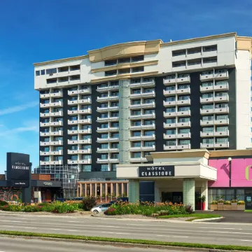 Hotel Classique Отели рядом с достопримечательностью «Торговый центр Laurier Québec»