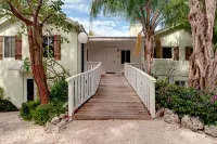 Coconut Palm Inn فنادق في Tavernier