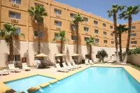 Holiday Inn CIUDAD JUAREZ by IHG - Kolam Renang