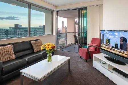 Evolution Apartments Отели рядом с достопримечательностью «Cathedral Square»