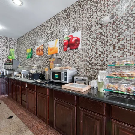 Quality Inn & Suites