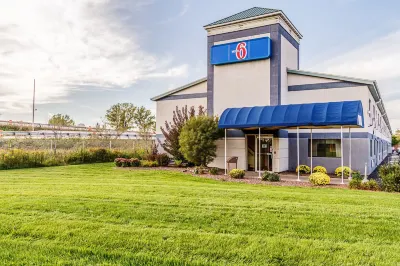 Motel 6 Green Bay, WI - Lambeau Hotel di De Pere