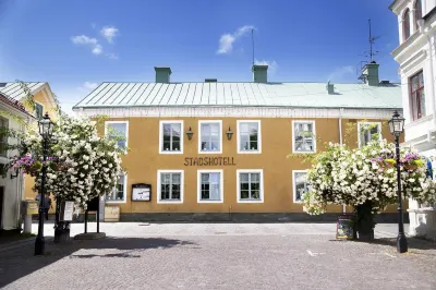 特魯薩瑞典歷史酒店