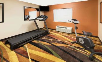 Super 8 by Wyndham Columbus West