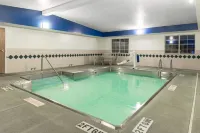 Microtel Inn & Suites by Wyndham Springfield