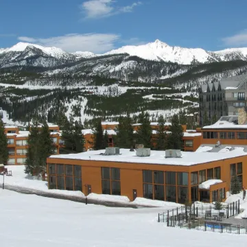 Huntley Lodge at Big Sky Resort