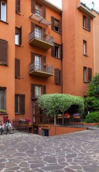 Hotel a Bologna, Porta Lame (Bologna) - Prenotazioni a partire da 19EUR |  Trip.com