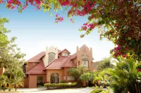 Buganvillas Hotel Suites
