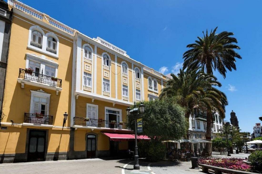 Hotel Madrid-Las Palmas Updated 2022 Room Price-Reviews & Deals | Trip.com