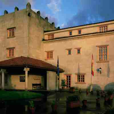 Parador de Tui Hotel Exterior