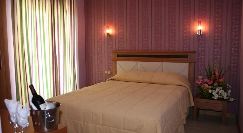 Costa Mare Suites