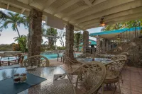 Lazy Parrot Inn Hotels in Rincon