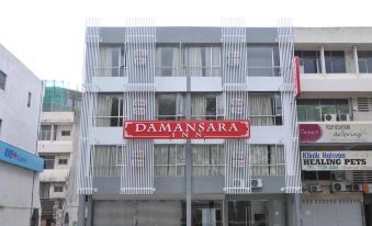 Damansara Inn