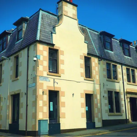 County Hotel
