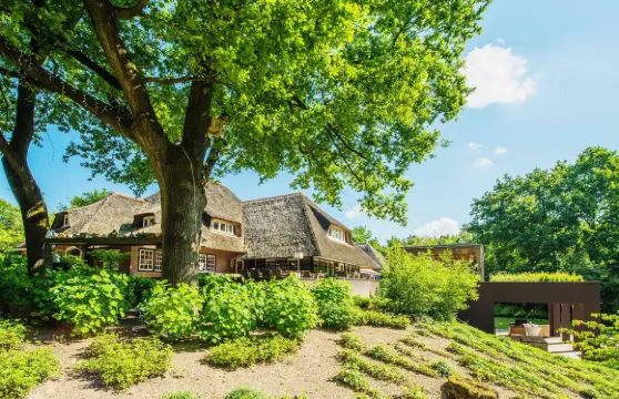 胡格霍爾頓餐廳酒店