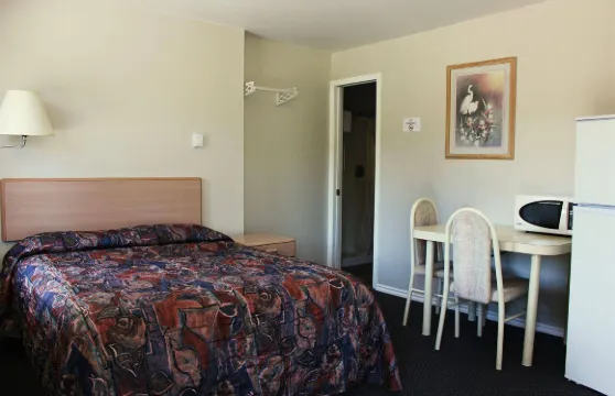 邦德里汽車旅館