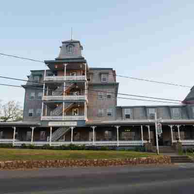 Summercamp Hotel Exterior