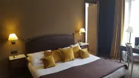 Hotel Carlton Lille - Balcony