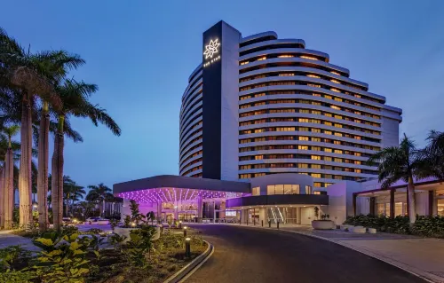 The Star Grand at The Star Gold Coast - Hot Tub