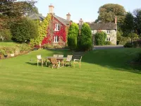 Collaven Manor