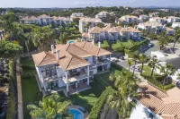 Encosta Do Lago Resort Club
