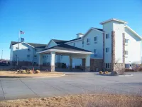 Days Inn & Suites by Wyndham Columbus NE Các khách sạn ở Columbus
