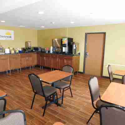Birch Hill Suites Rochester - Med City Dining/Meeting Rooms