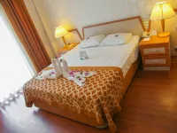 Pine House by Werde Hotels ケメルのホテル
