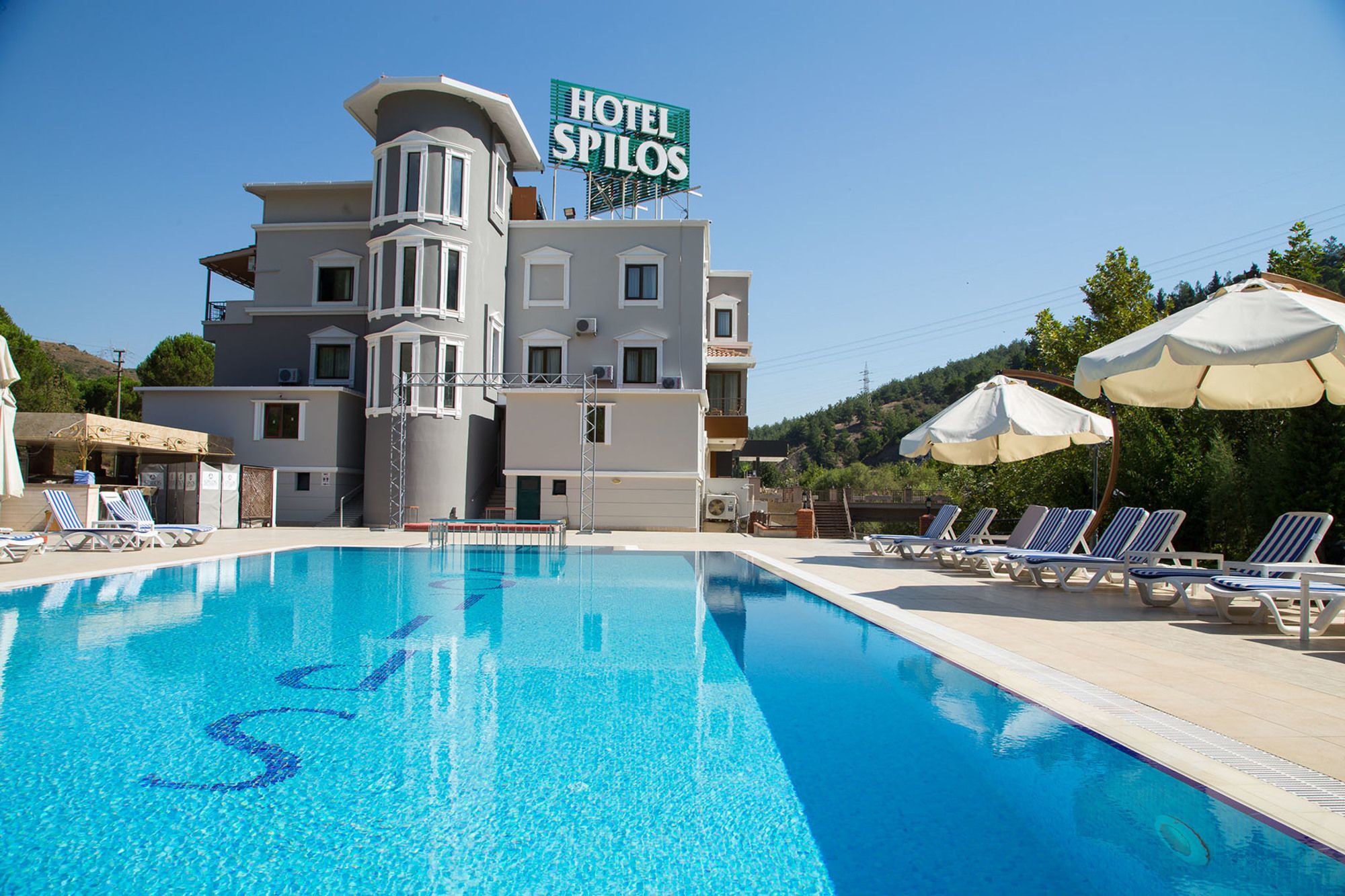 Spilos Hotel