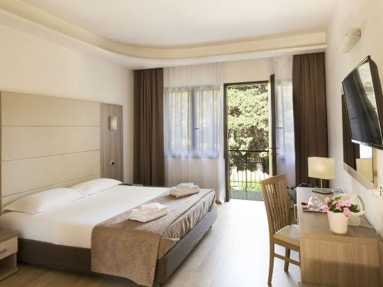10 Best Hotels near Cooperativa Radiotaxi 3570, Rome 2023 | Trip.com