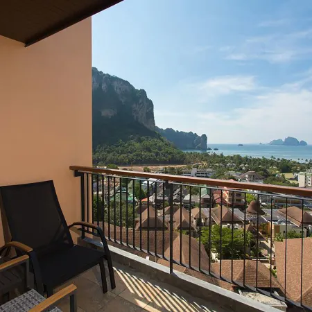 Avani Ao Nang Cliff Krabi Resort