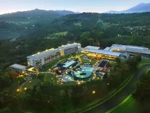 Royal Tulip Golf Resort Gunung Geulis