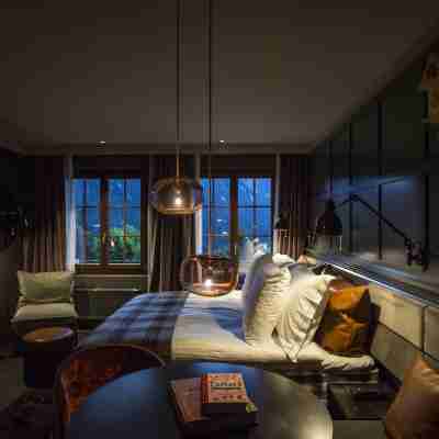 HUUS Gstaad Rooms