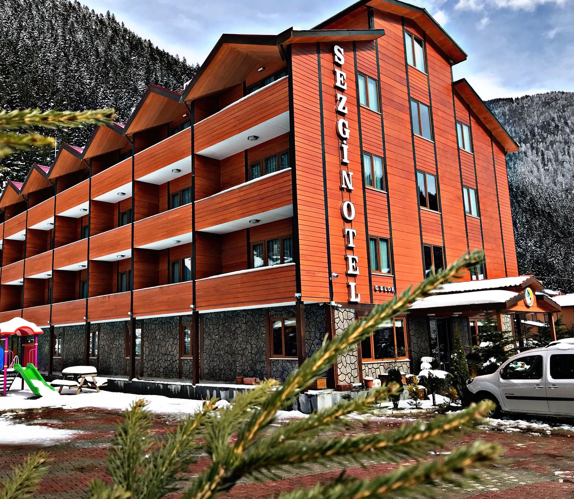 Sezgin Hotel