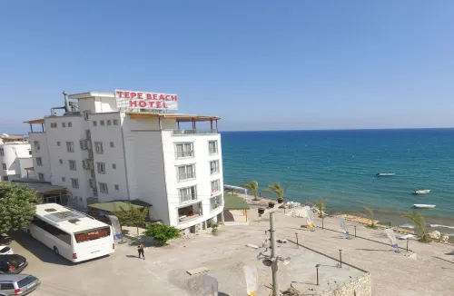 Tepe Beach Hotel فنادق في Ayas Mahallesi