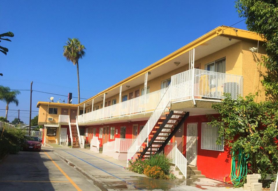 4 Star Motel-Los Angeles Updated 2023 Room Price-Reviews & Deals | Trip.com