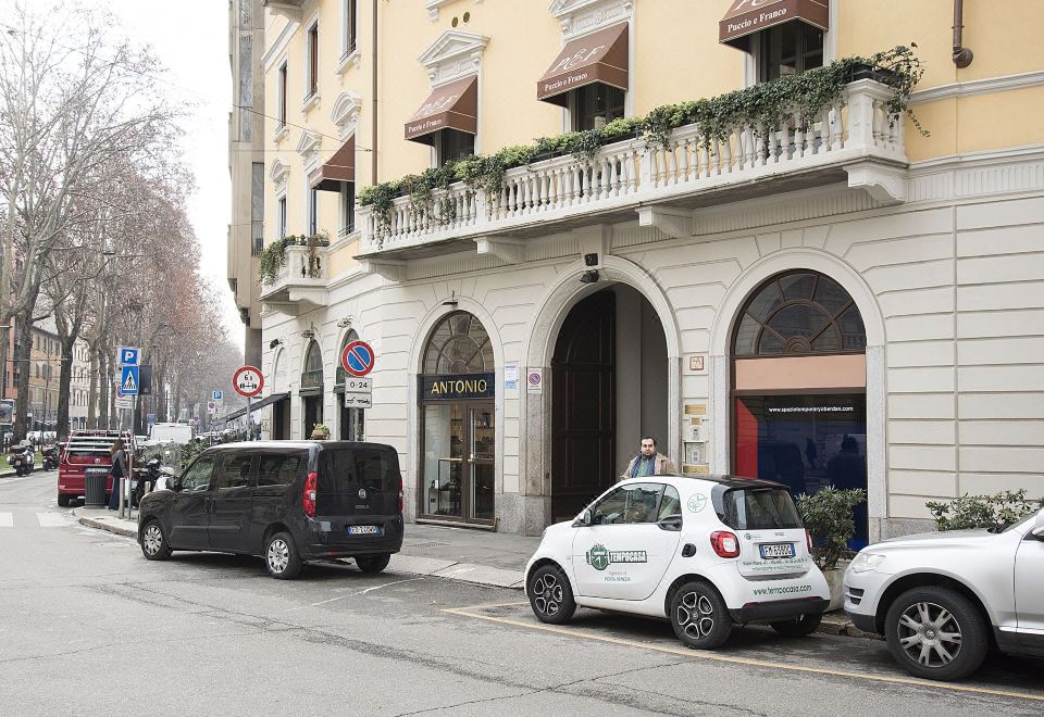 easyhomes - Porta Venezia Oberdan-Milan Updated 2023 Room Price-Reviews &  Deals | Trip.com