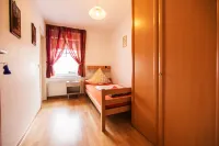 Bestprice Hotel Eschweiler Hôtels à : Baesweiler