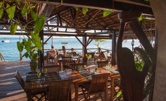 Aviavy Plage Hôtel - Housity