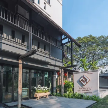 L Nimman Boutique Hotel Отели рядом с достопримечательностью «Nimmanhaemin Road»