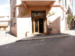 阿爾貝格義大利旅館