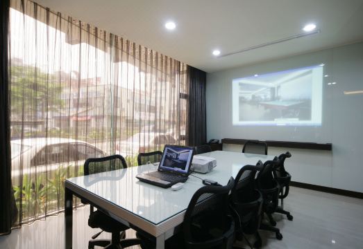 두바이 빌라 모텔 객실