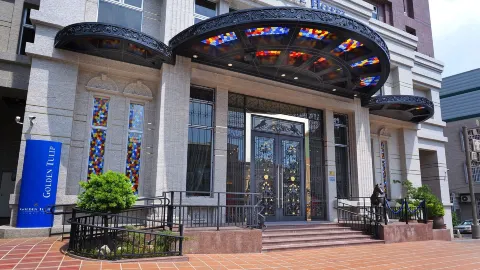 Golden Tulip RS Boutique Hotel in Tainan