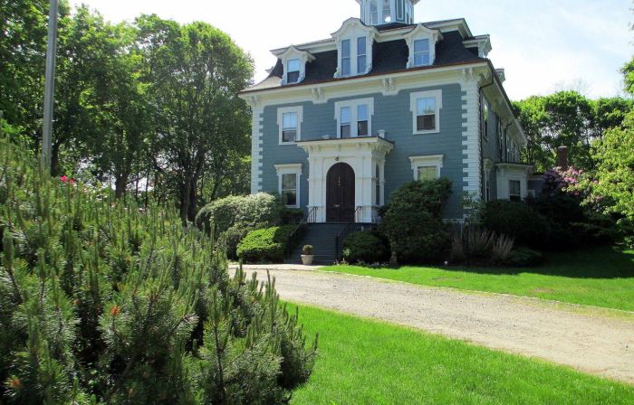 The Hotel Marblehead