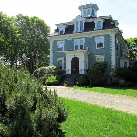 The Hotel Marblehead
