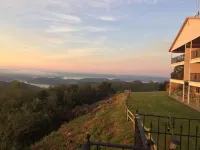 Whitney Mountain Lodge Hotels in Township 1