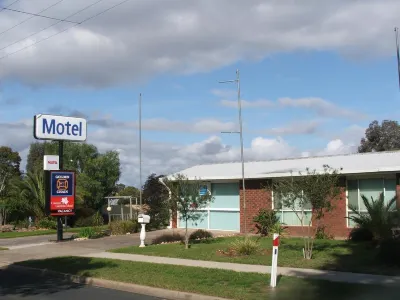 Kaniva Colonial Gardens Motel