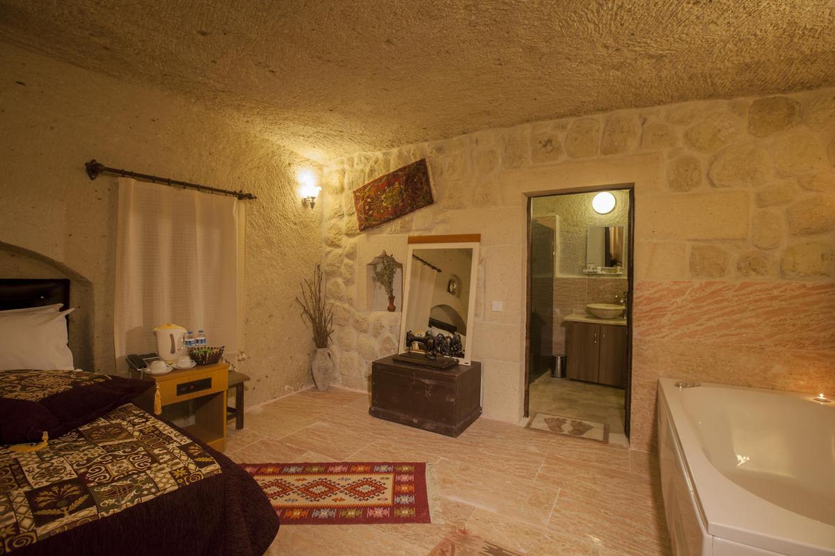 Ortahisar Cave Hotel